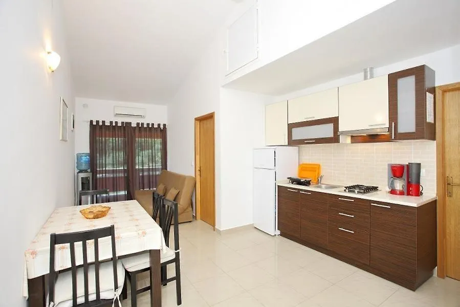 Apartment In Vir With Sea View, Balcony, Air Conditioning, Wi-Fi